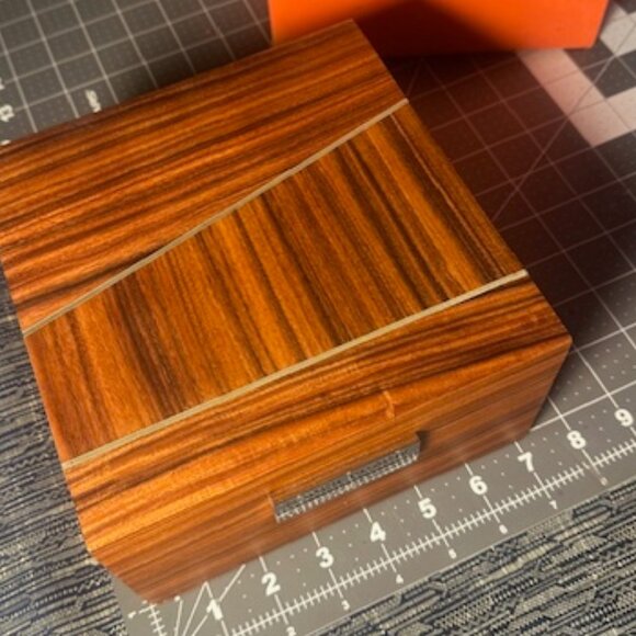 Rare Roger Dubuis Wood inlayed Horloger Watch Box with orig outer box - Picture 4 of 16